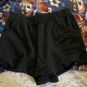 Black Medium Ruffle Dress Shorts with pockets